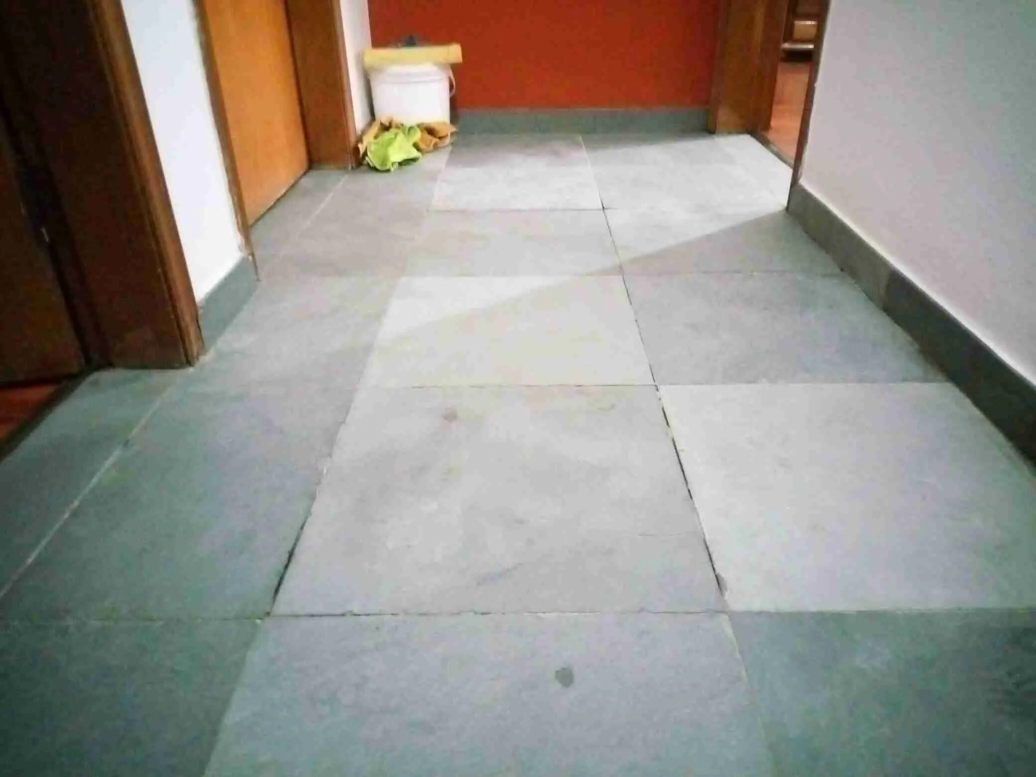 Remoção de Cera em Piso Bom Retiro